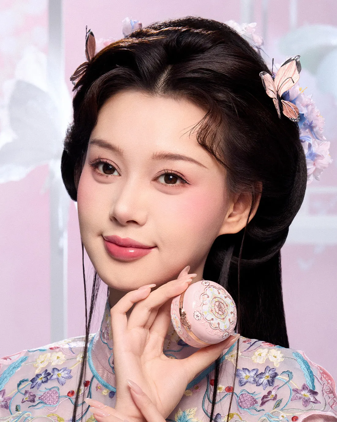 Butterfly Cloud Collar Rouge Box Highlighting & Blush Duo Powder