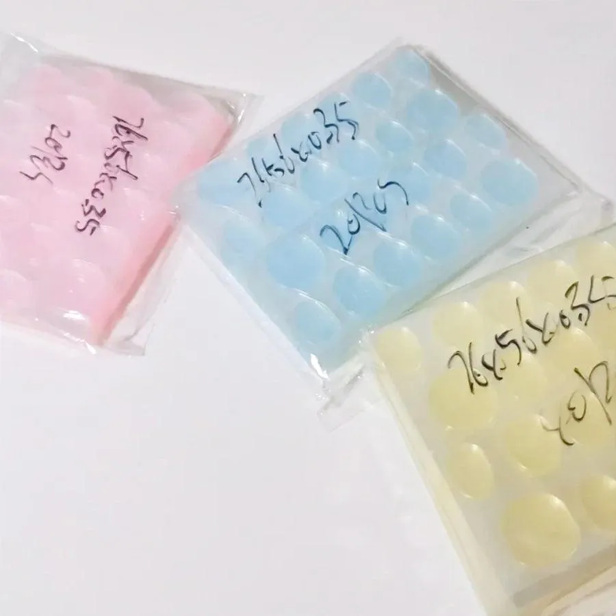 Press-on Glue Tabs